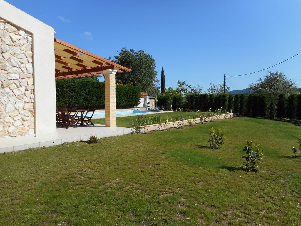 Villa Poulades Gouvia Buitenkant foto